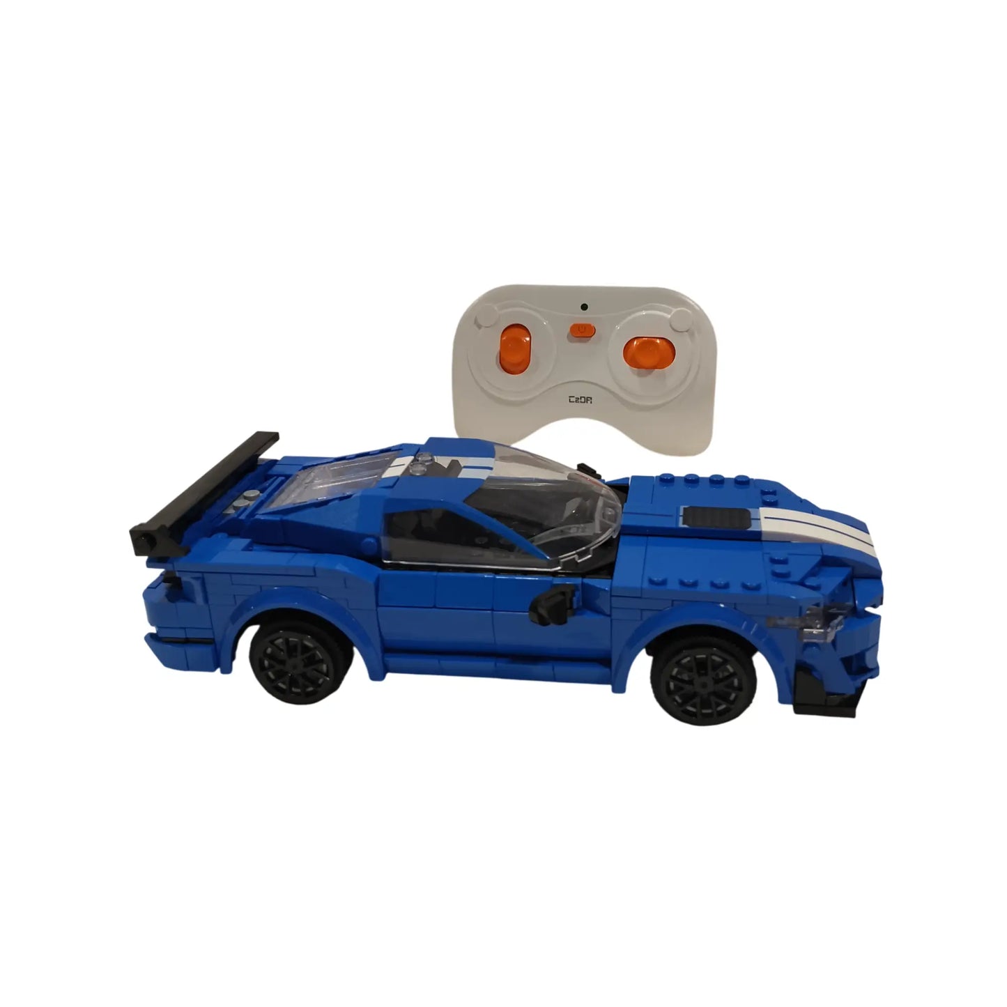 Blue Knight 500 mit 325 Klemmbausteinen und Fernsteuerung
