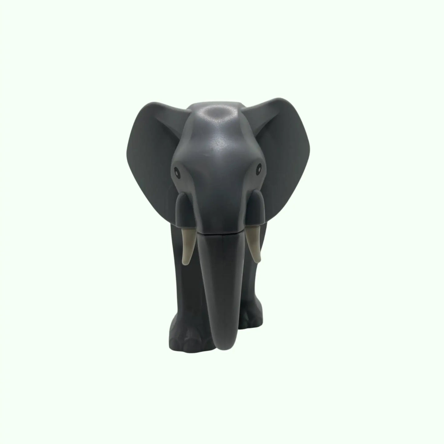 Kleiner grauer Elefant aus Klemmbausteinen