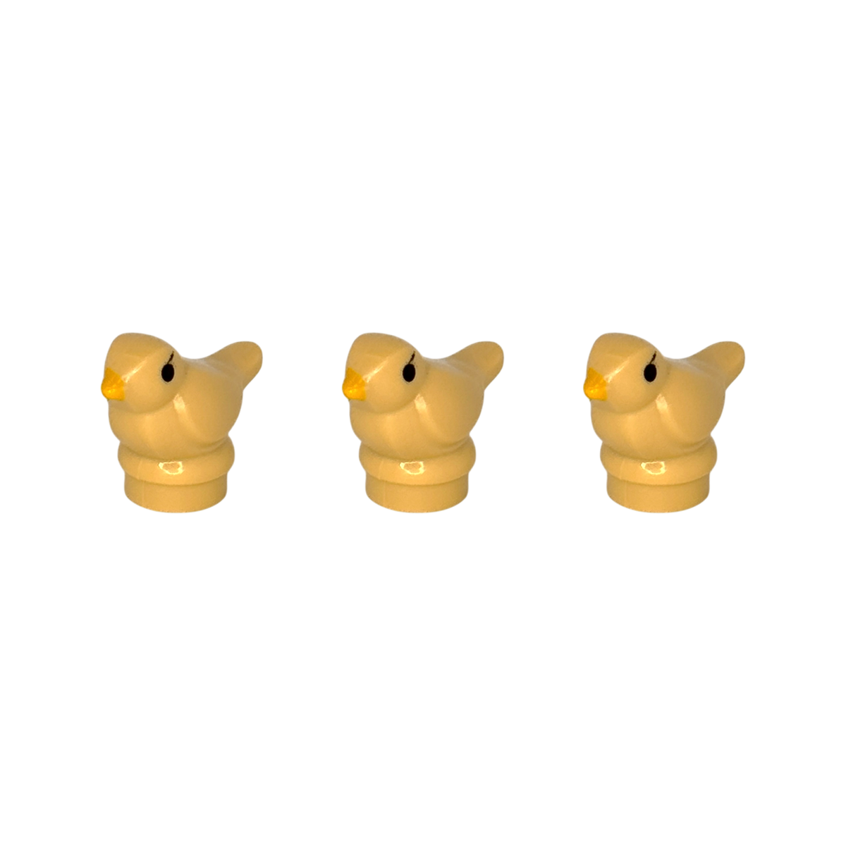 Drei kleine Vögel in der farbe beige