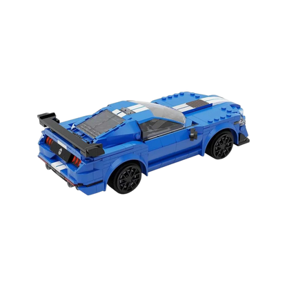 Blue Knight 500 mit 325 Klemmbausteinen und Fernsteuerung