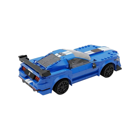 Blue Knight 500 mit 325 Klemmbausteinen und Fernsteuerung