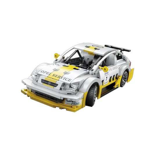 Opel Astra V8 Coupe mit 330 Klemmbausteinen und Fernsteuerung